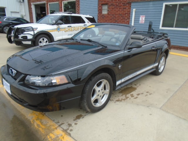 2002 Ford Mustang Premium