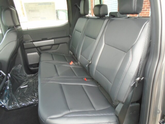 2025 Ford F-150 XLT photo 3