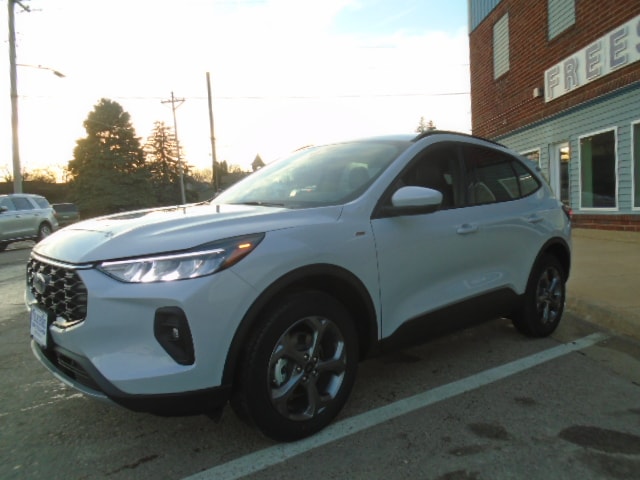 2026 Ford Escape ST-Line Select's photo