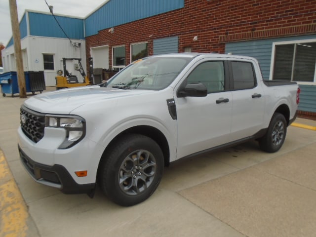 2025 Ford Maverick XLT's photo