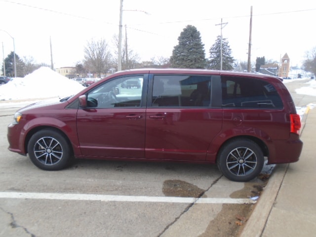 Used 2019 Dodge Grand Caravan GT with VIN 2C4RDGEG8KR534382 for sale in Monticello, IA