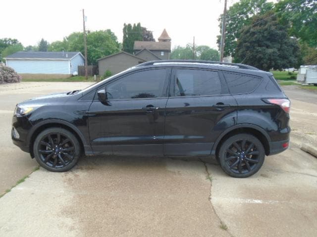 Used 2018 Ford Escape SEL with VIN 1FMCU9HD7JUC80051 for sale in Monticello, IA