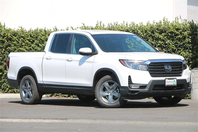 Used 2023 Honda Ridgeline RTL with VIN 5FPYK3F5XPB002374 for sale in Santa Ana, CA