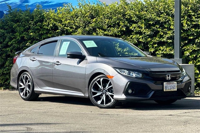 Used 2018 Honda Civic Si with VIN 2HGFC1E58JH708376 for sale in Santa Ana, CA