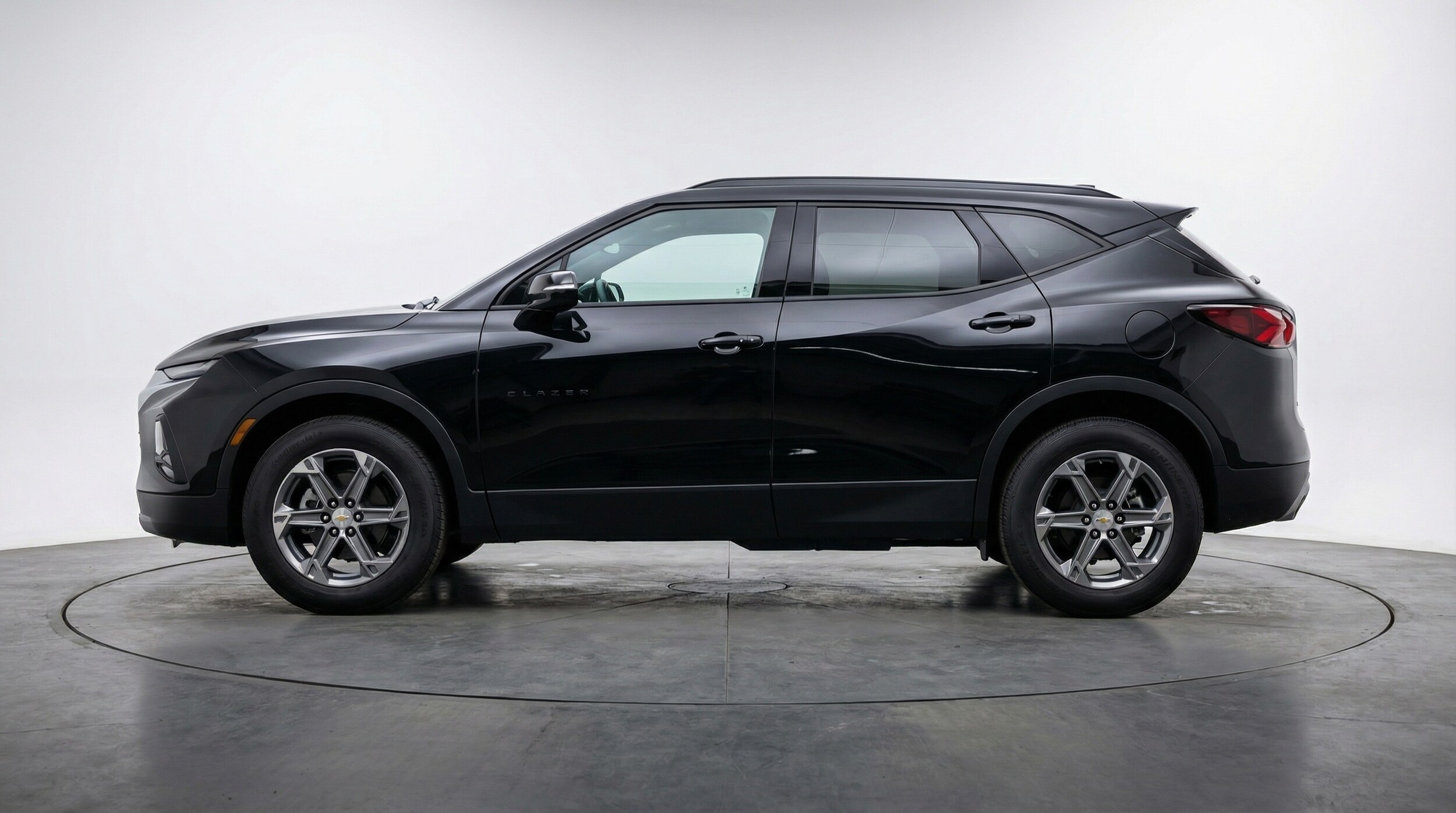 Thumbnail: 2025 Chevrolet Blazer - 4