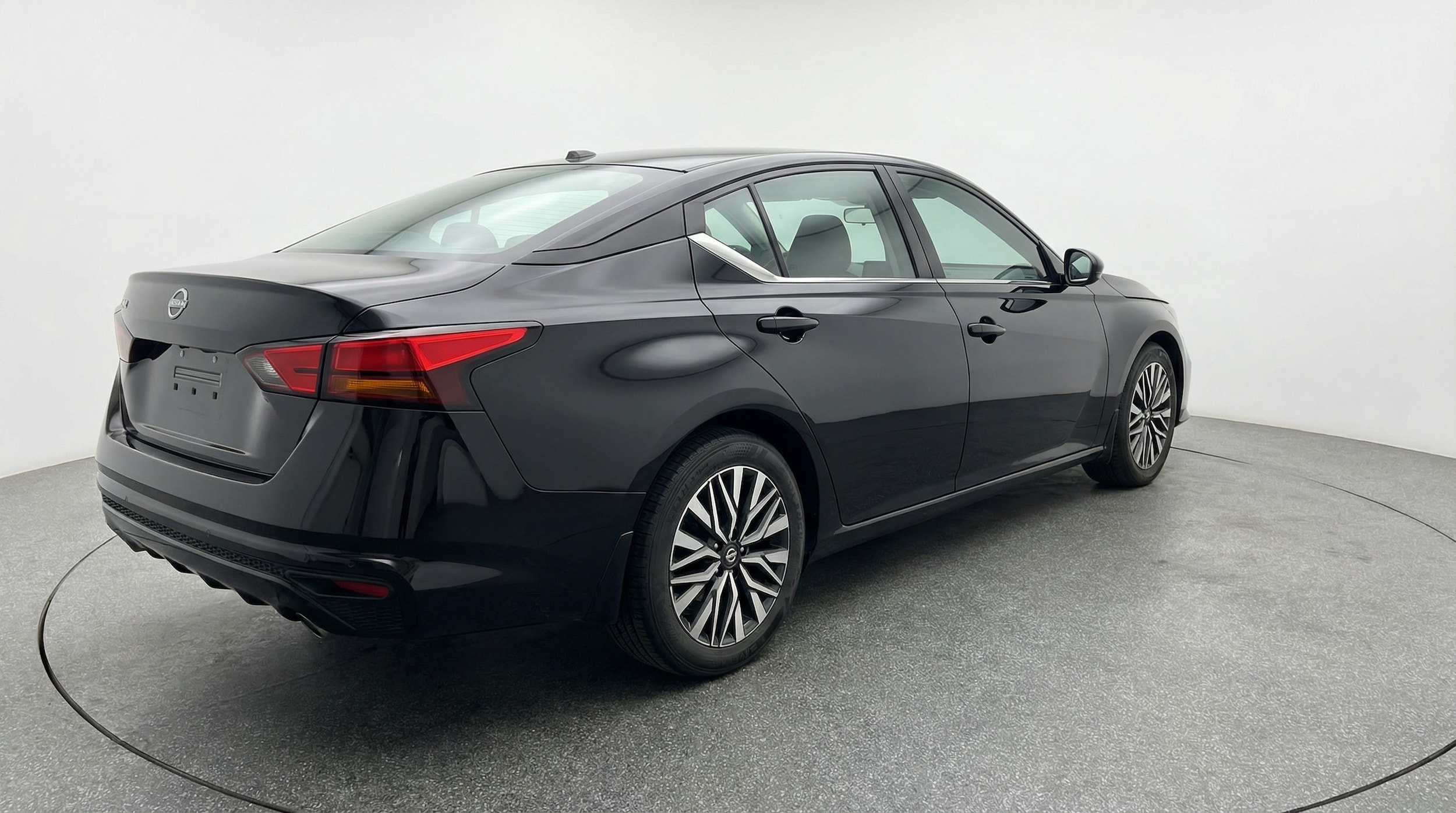 Thumbnail: 2025 Nissan Altima - 7