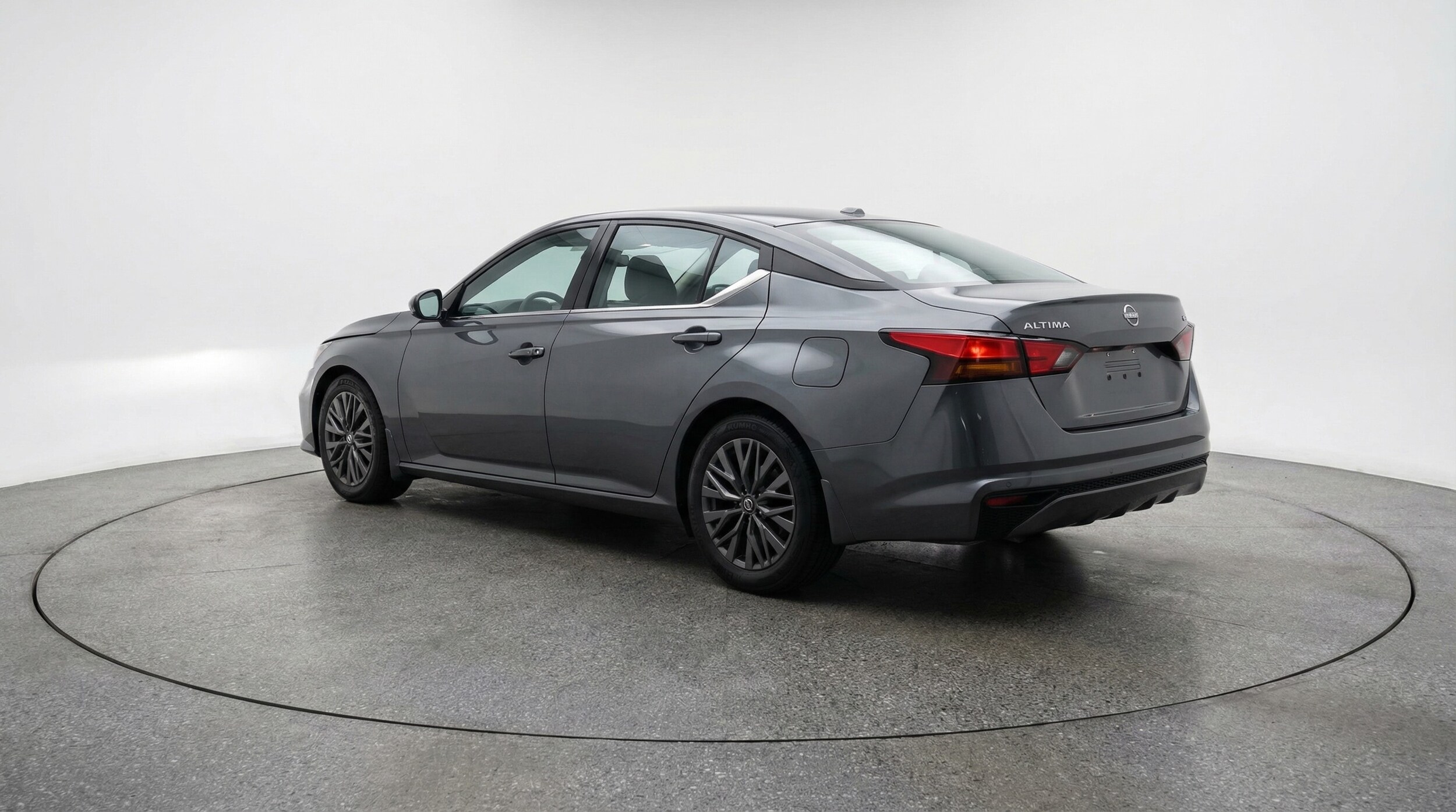 Thumbnail: 2025 Nissan Altima - 5