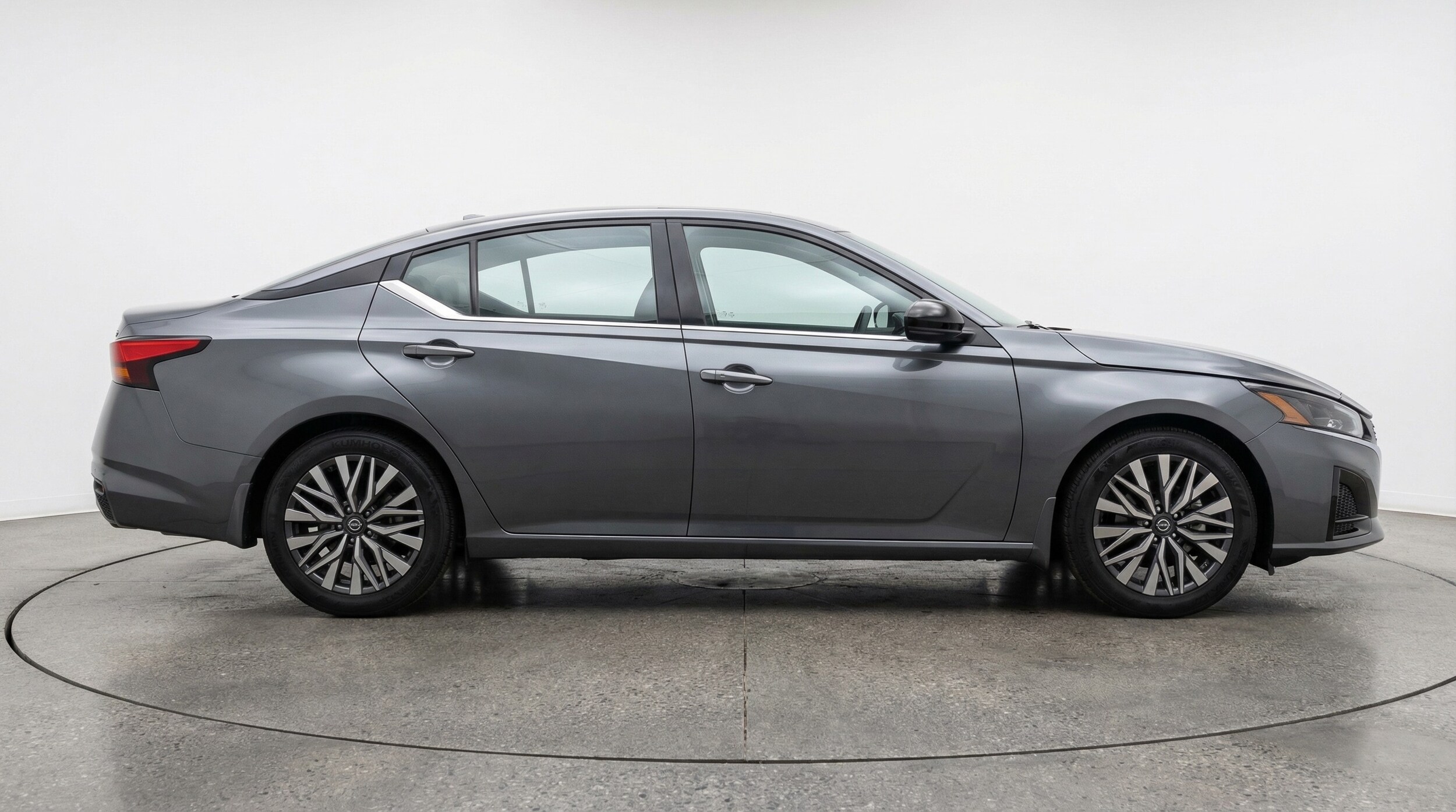 Thumbnail: 2025 Nissan Altima - 8