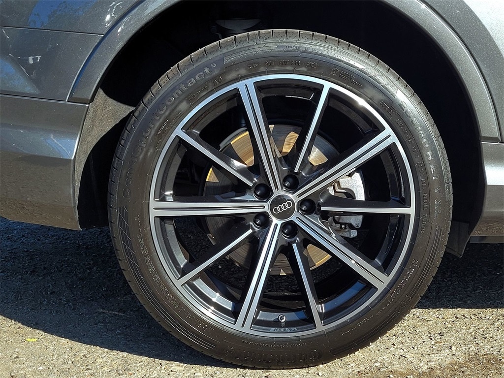 2022 Audi Q7 Premium Plus - Photo 9