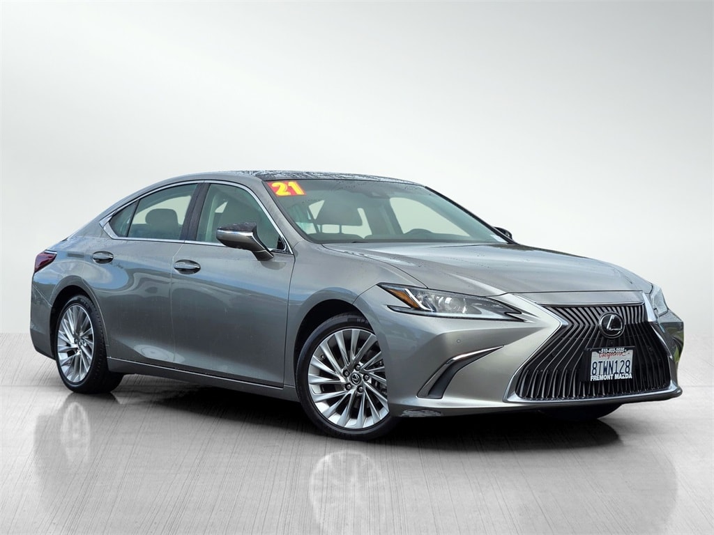 2021 Lexus ES 350 Luxury's photo