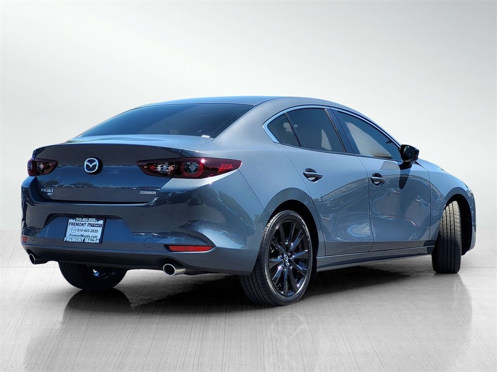 2025 Mazda Mazda3 Sedan 2.5 s Carbon photo 4