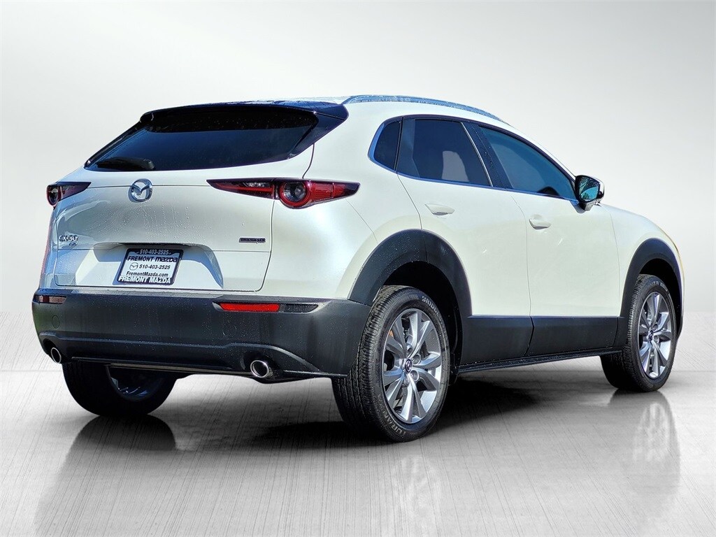 2025 Mazda CX-30 2.5 S Preferred photo 4