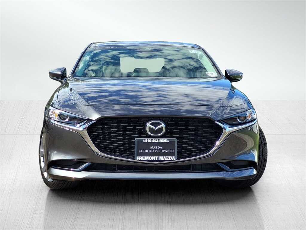2022 Mazda Mazda3 Preferred Sedan photo 2