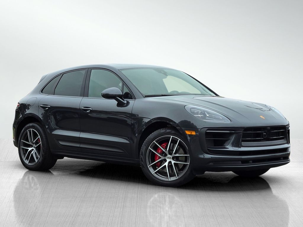 2023 Porsche Macan
