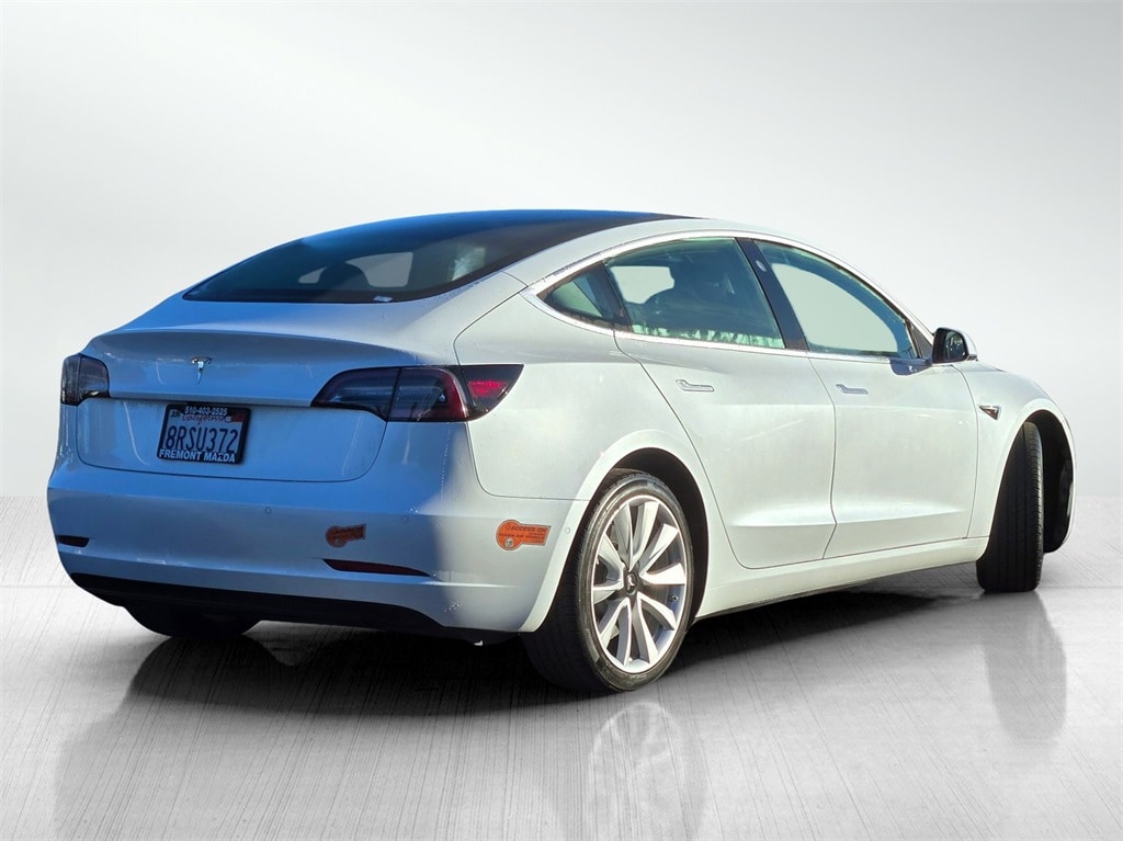 Used 2020 Tesla Model 3 Standard Range Plus Sedan