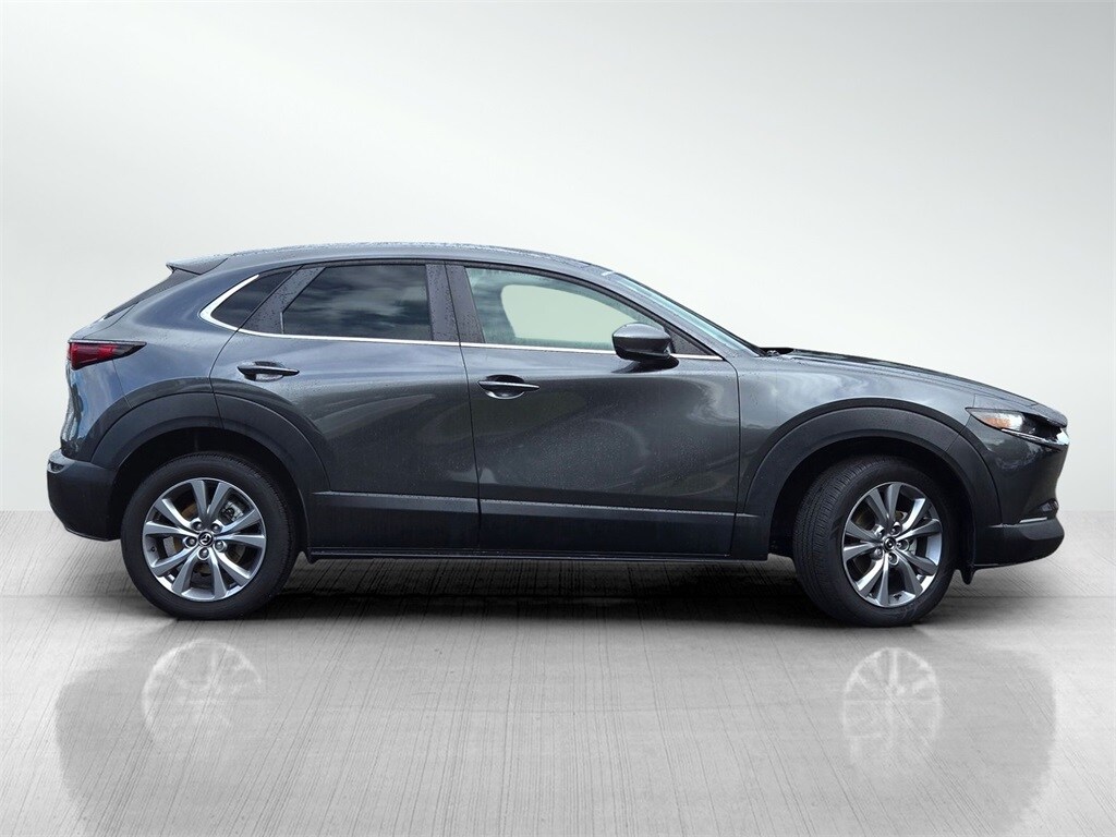 2022 Mazda CX-30 2.5 Select photo 3