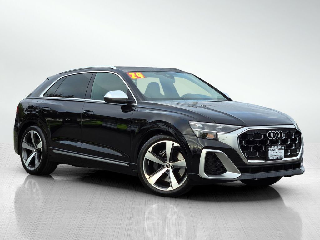 2024 Audi SQ8