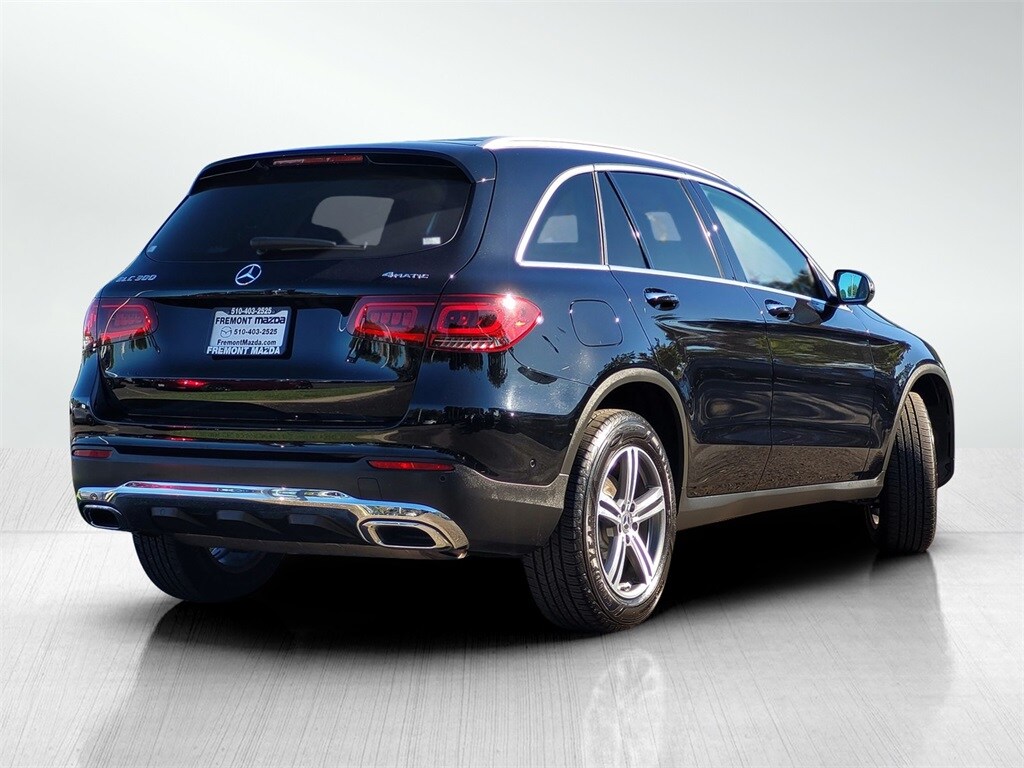 2020 Mercedes Benz GLC 300 photo 4