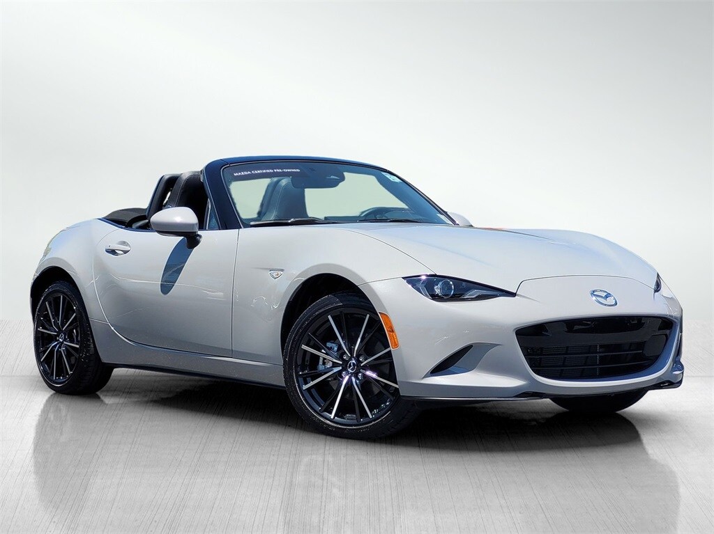 2024 Mazda MX-5 Miata Miata Grand Touring photo 2