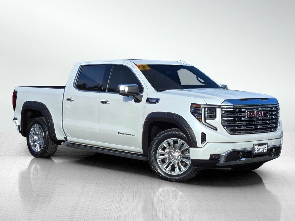 2023 GMC Sierra 4WD Crew Cab Short Box Denali's photo