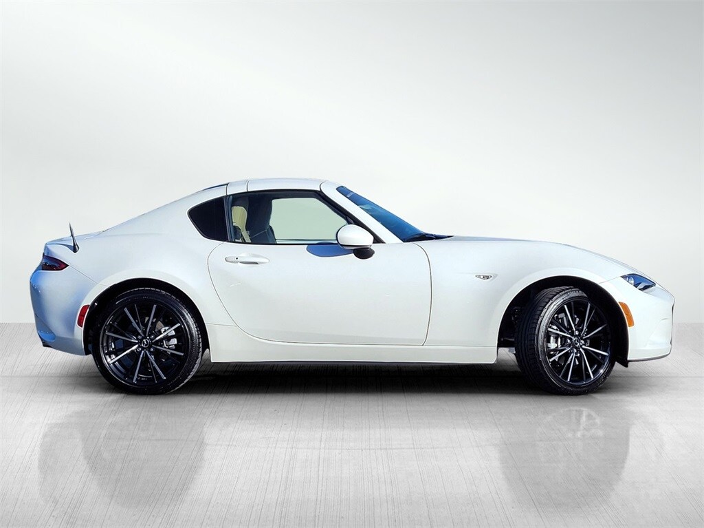 2024 Mazda MX-5 Miata Miata RF Grand Touring photo 4