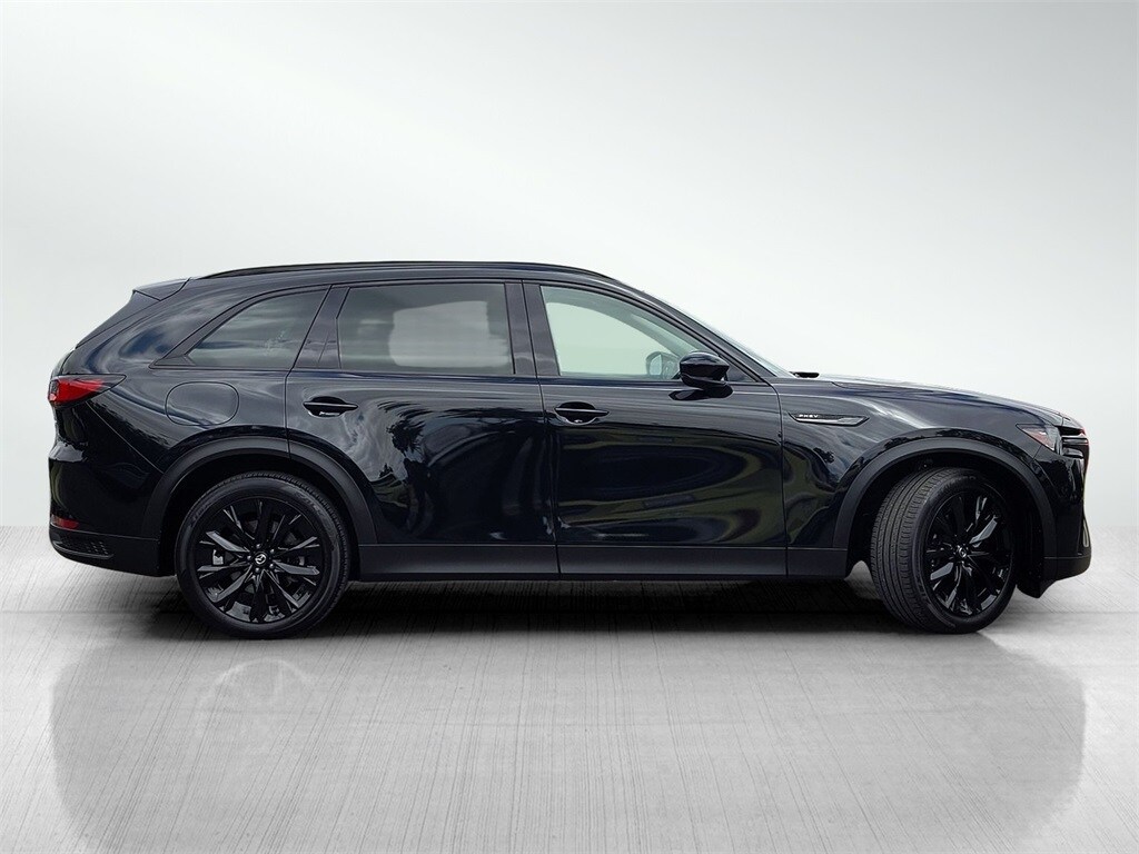 2025 Mazda CX-90 Plug-in Hybrid Premium photo 3