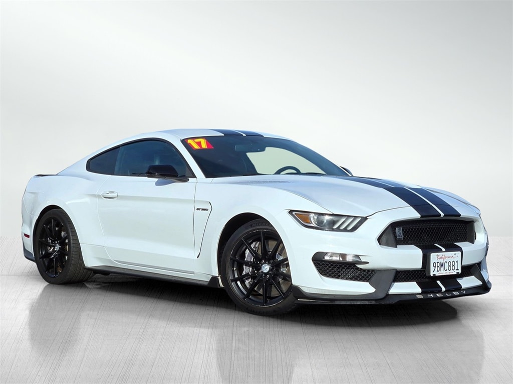 2017 Ford Mustang Shelby GT350's photo
