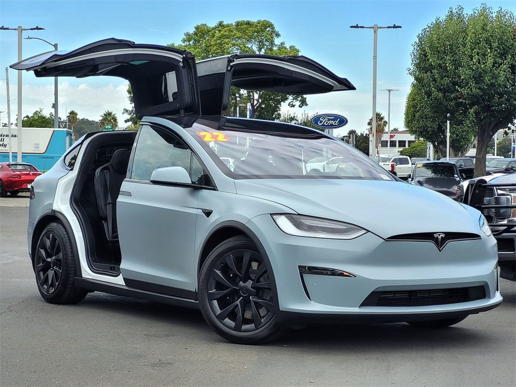 Used 2022 Tesla Model X Long Range with VIN 7SAXCDE59NF340101 for sale in Newark, CA