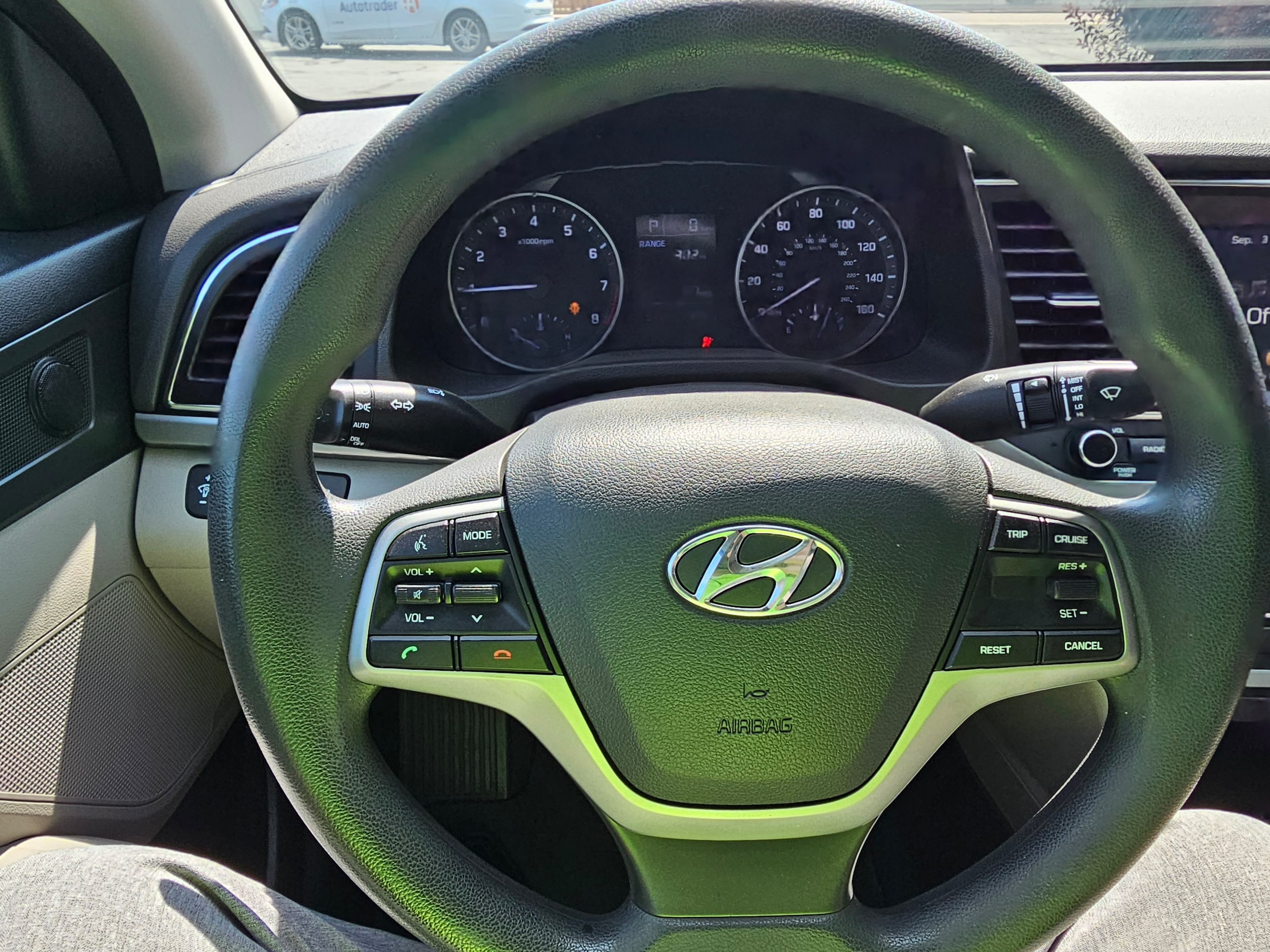 2017 Hyundai Elantra SE - Photo 11