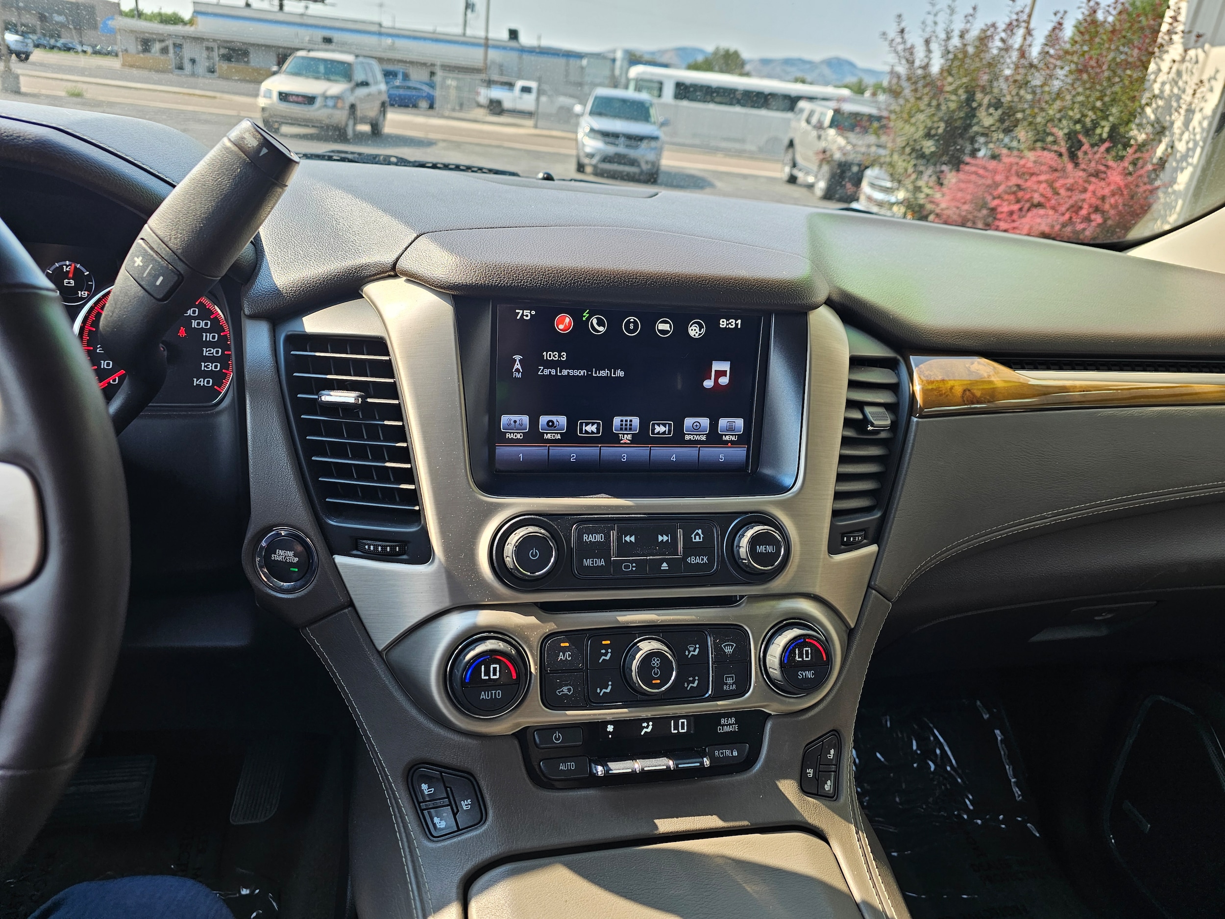 2016 GMC Yukon Denali - Photo 13
