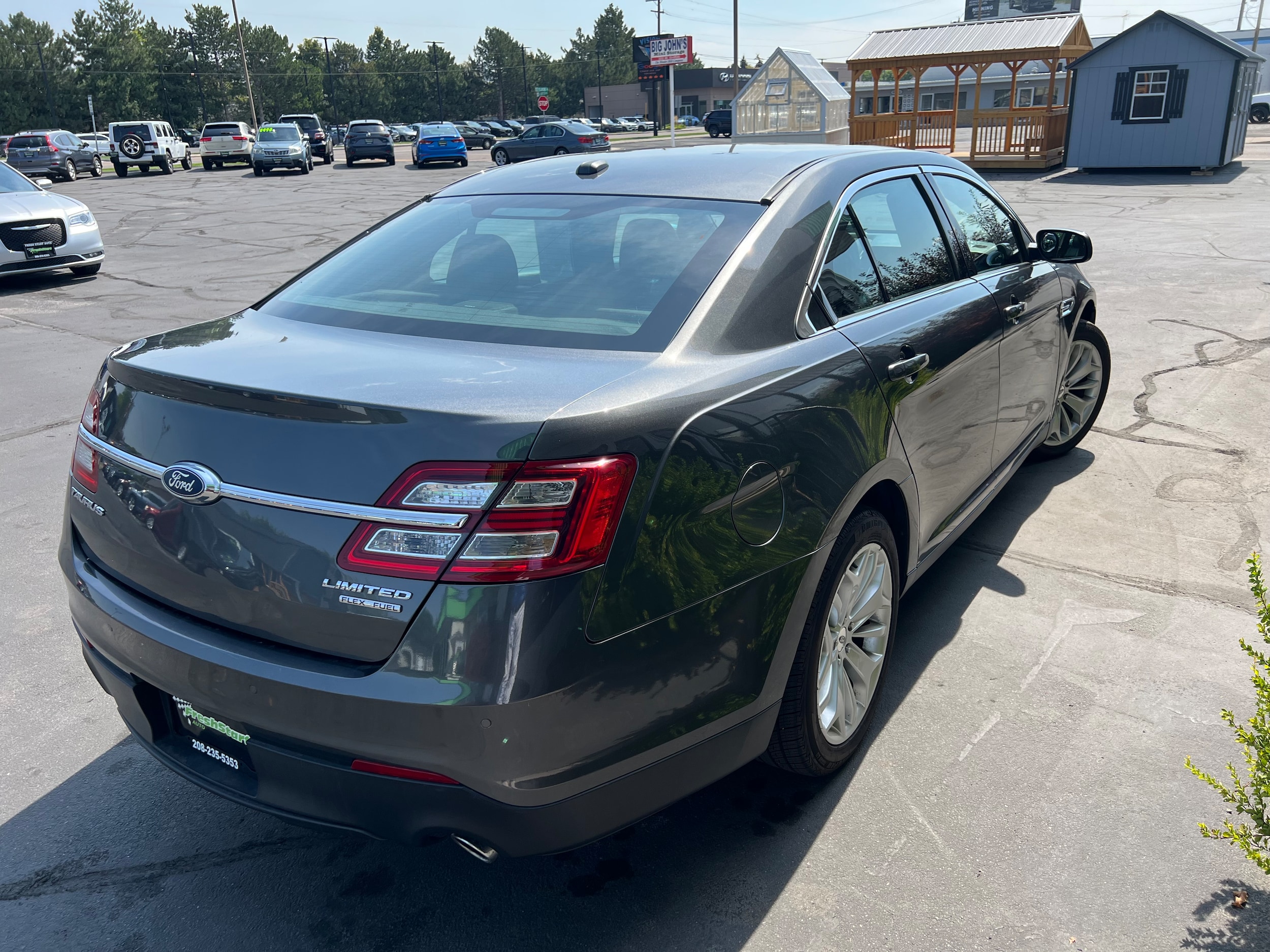 2018 Ford Taurus Limited photo 4