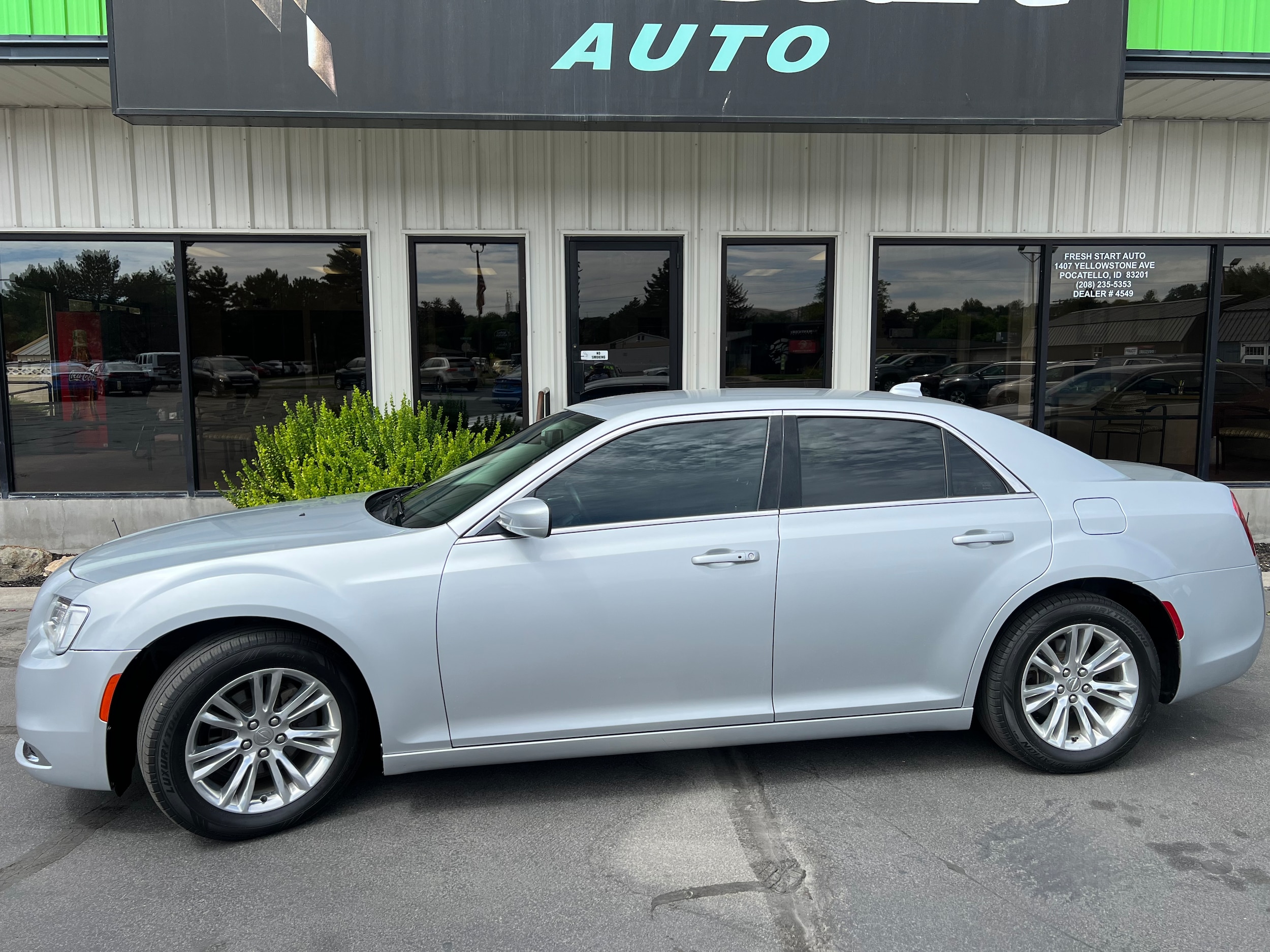 2020 Chrysler 300