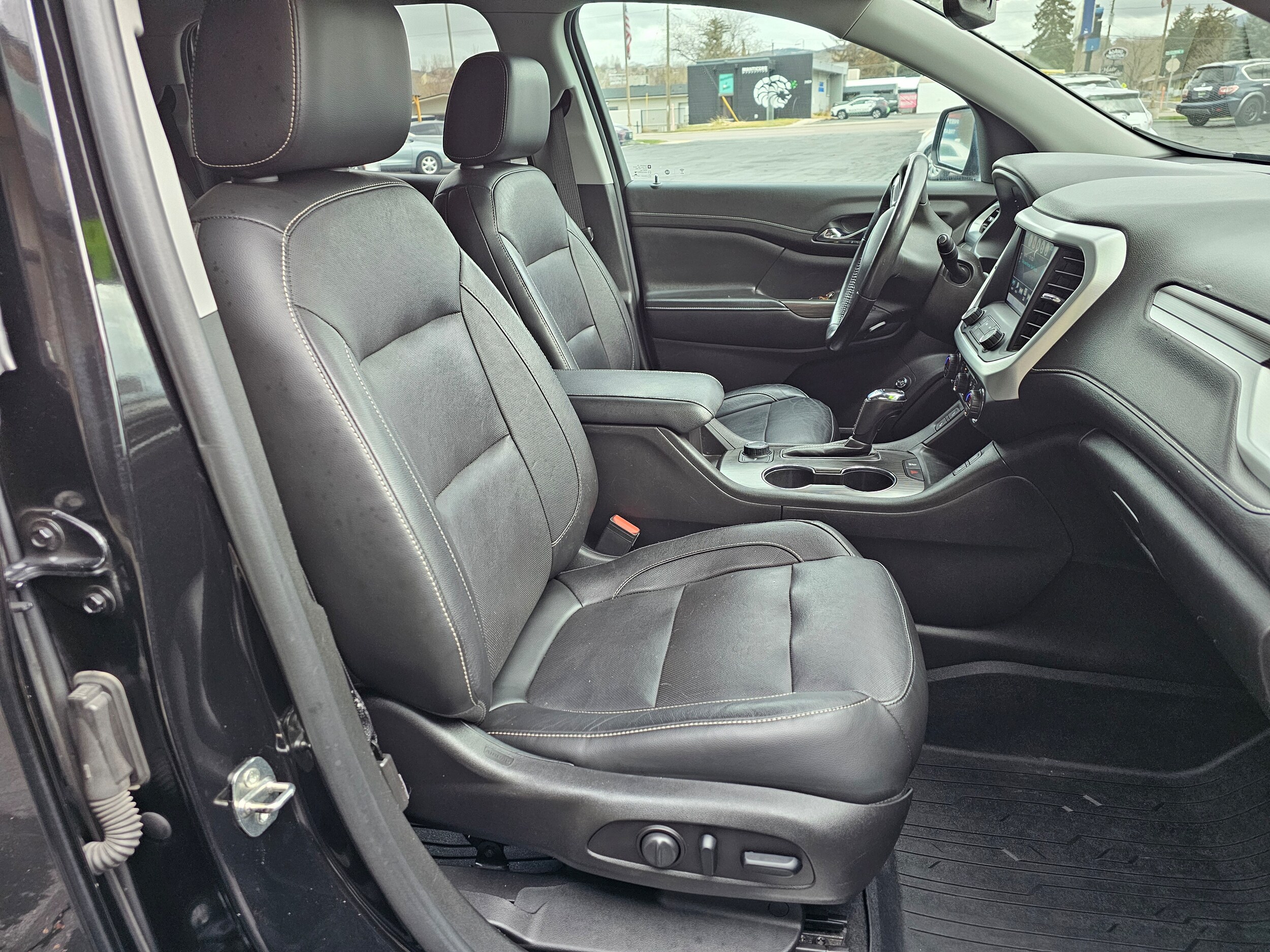 2019 GMC Acadia SLT-1 - Photo 19