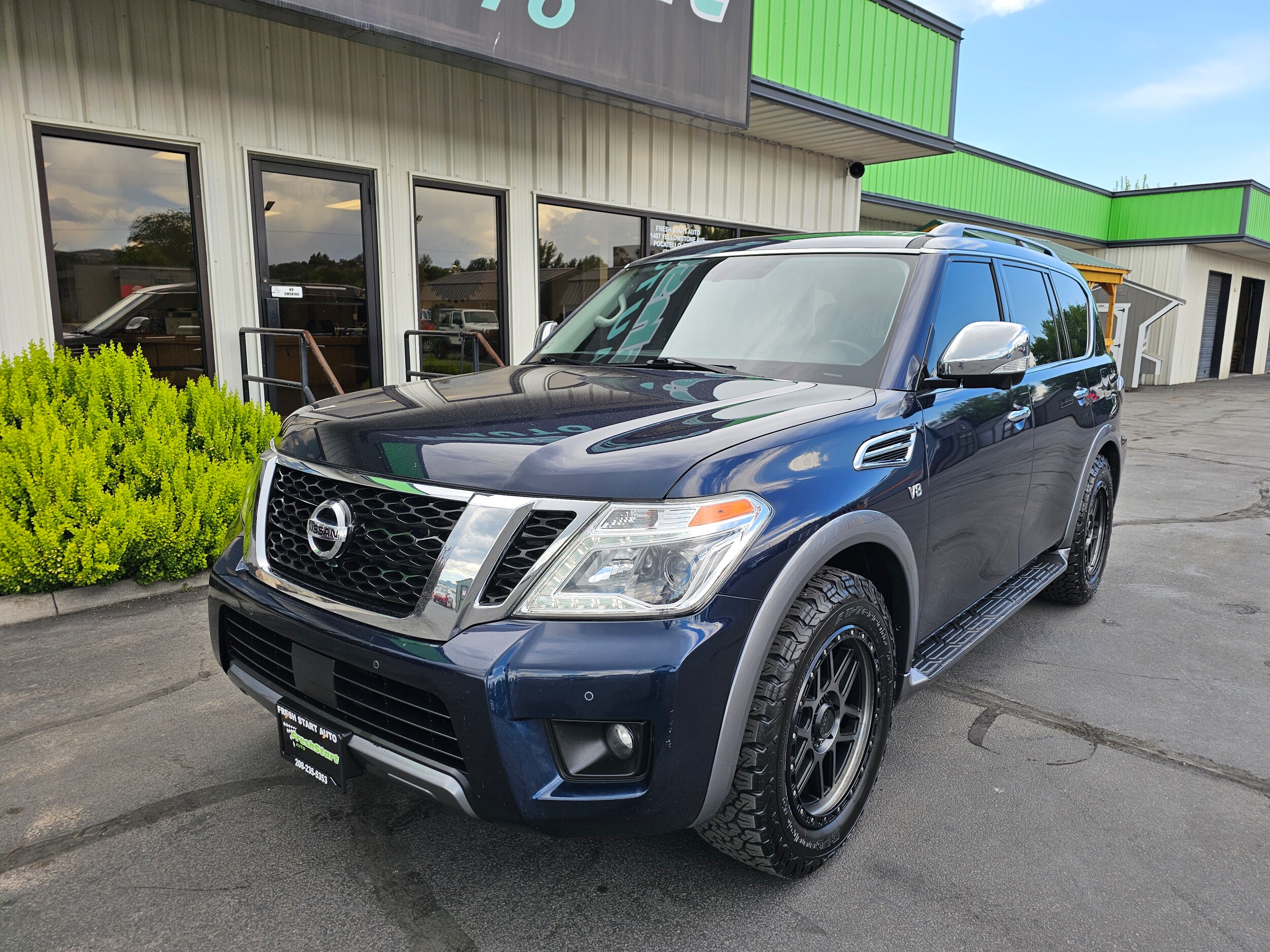 2019 Nissan Armada SL photo 2
