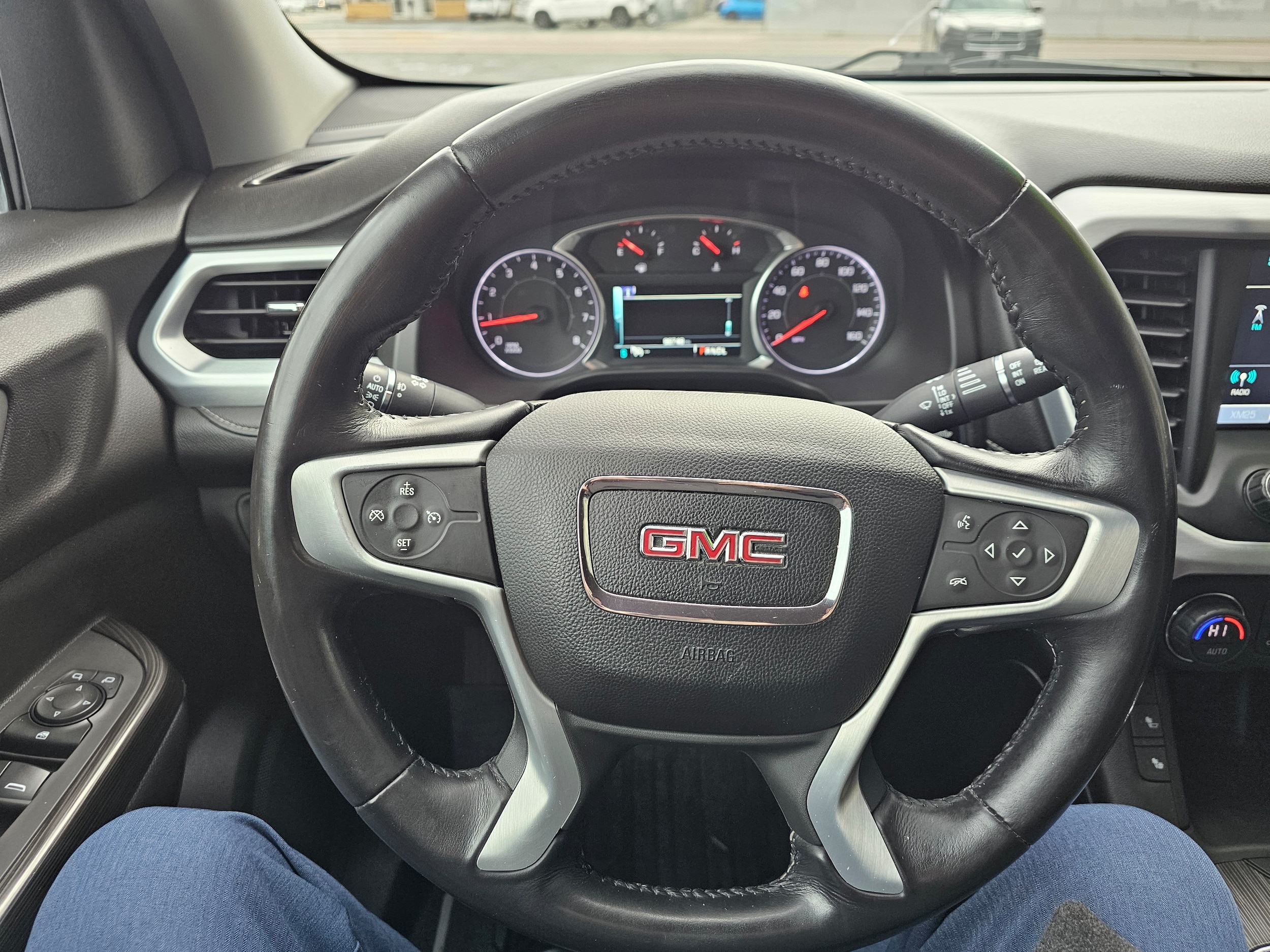 2019 GMC Acadia SLT-1 - Photo 12