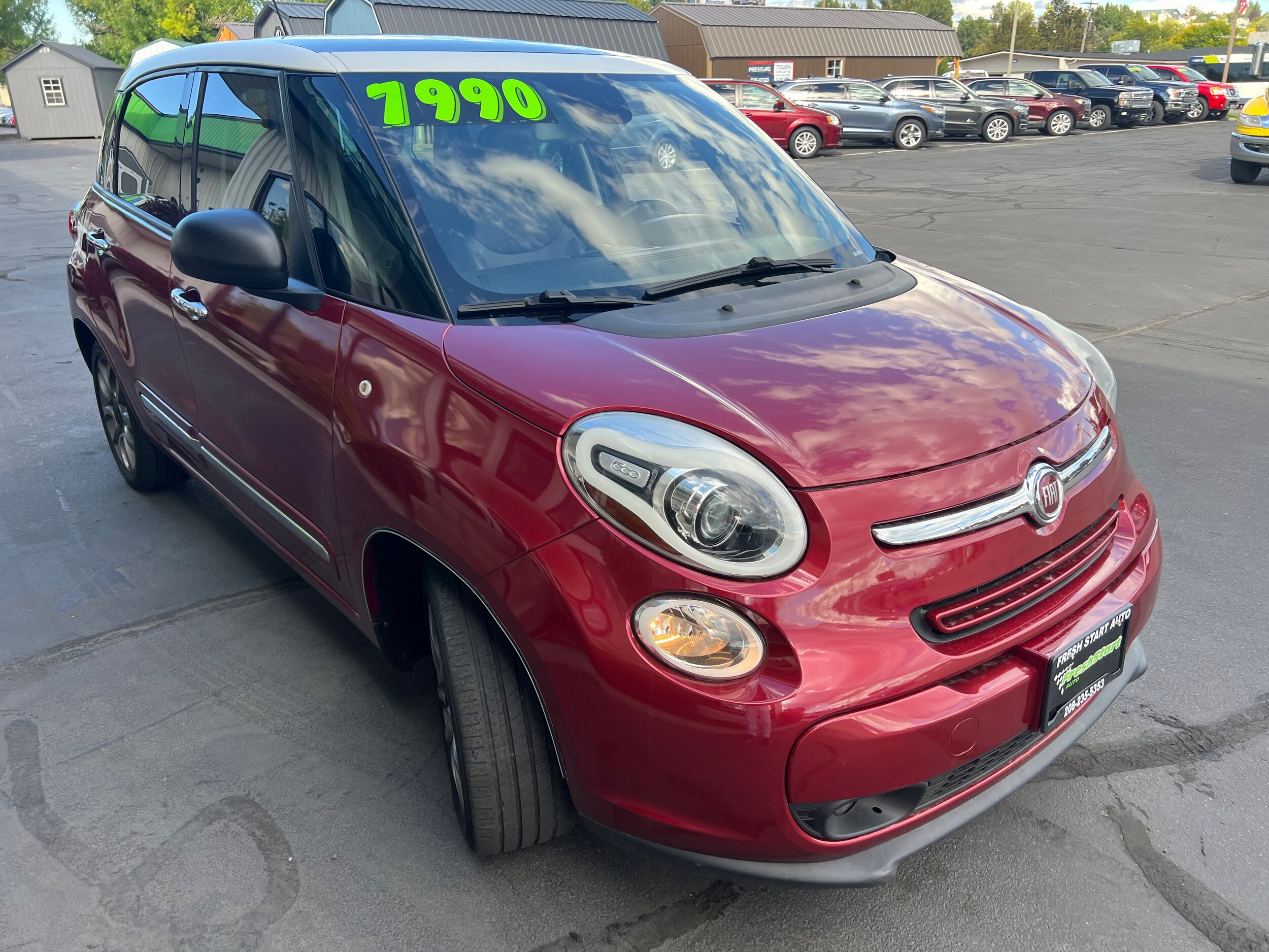 2014 Fiat 500L Lounge photo 3