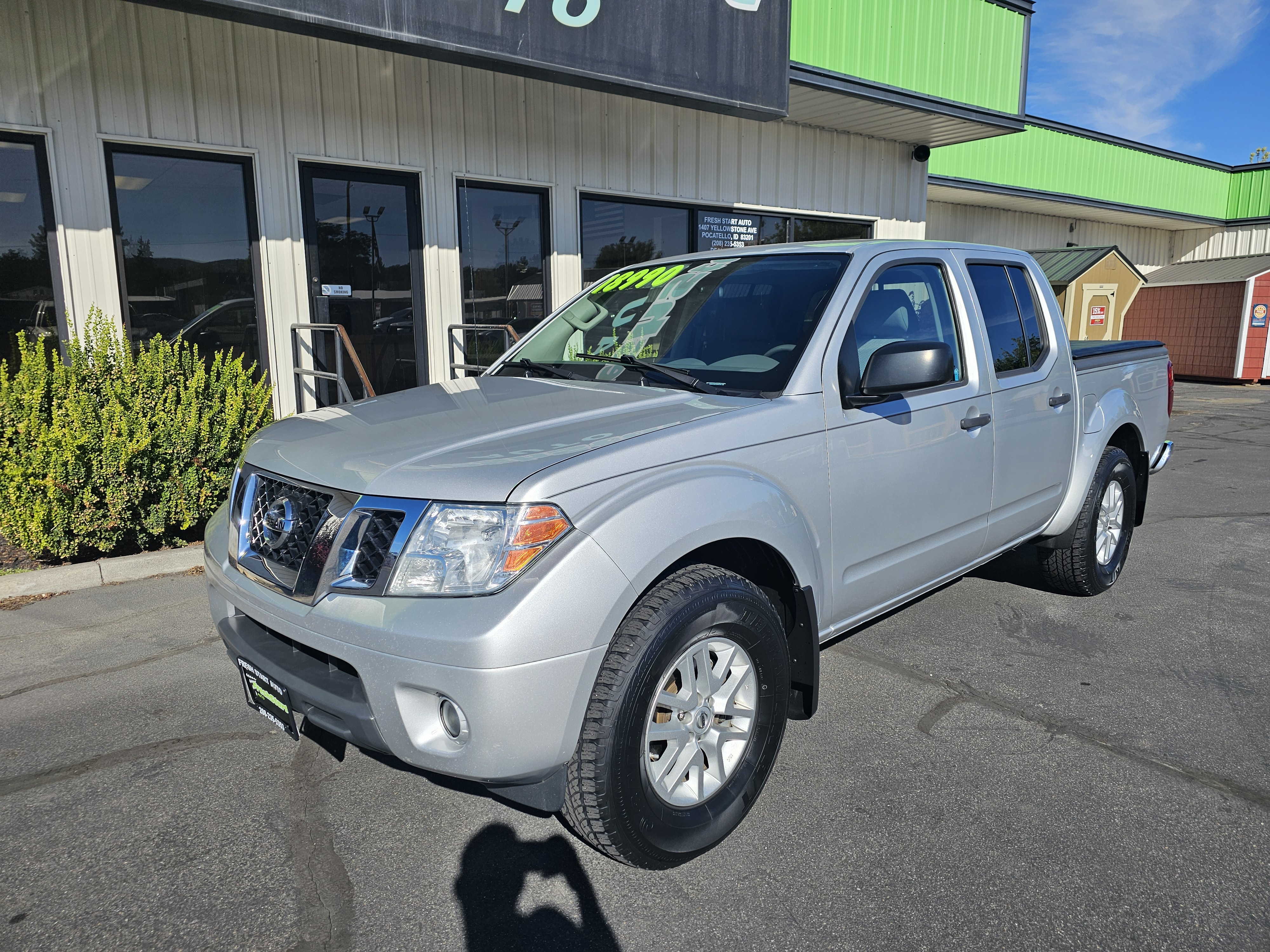 Used 2019 Nissan Frontier SV Truck Crew Cab