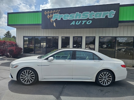 2017 Lincoln Continental Select Sedan