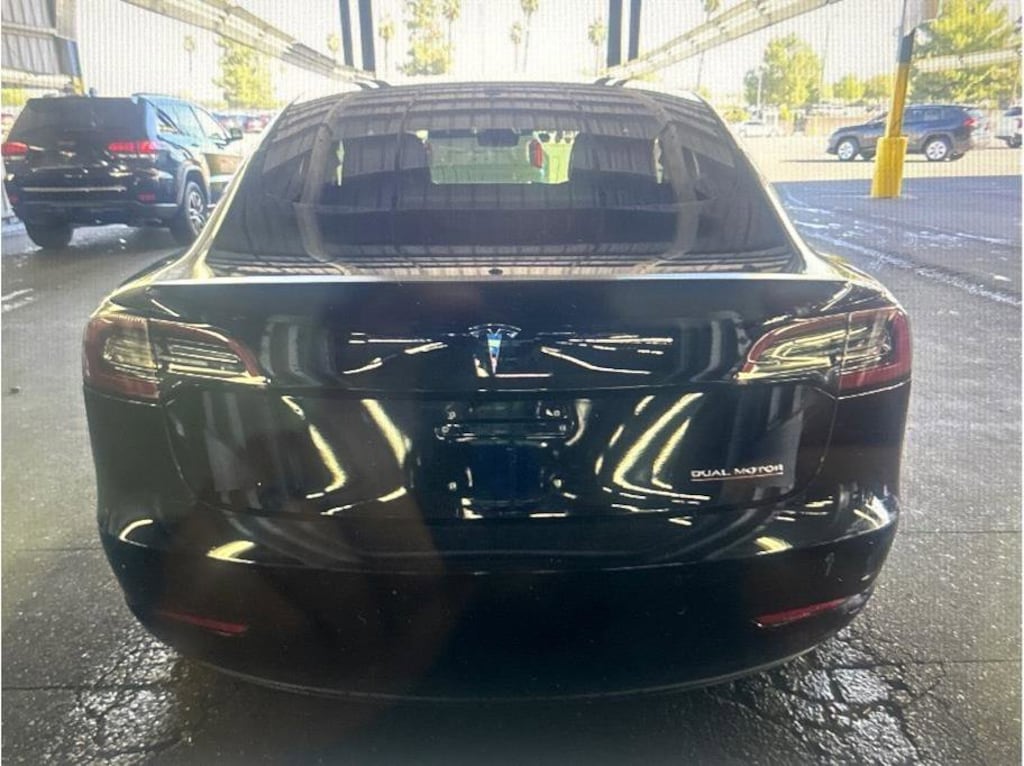Used 2018 Tesla Model 3 Sedan