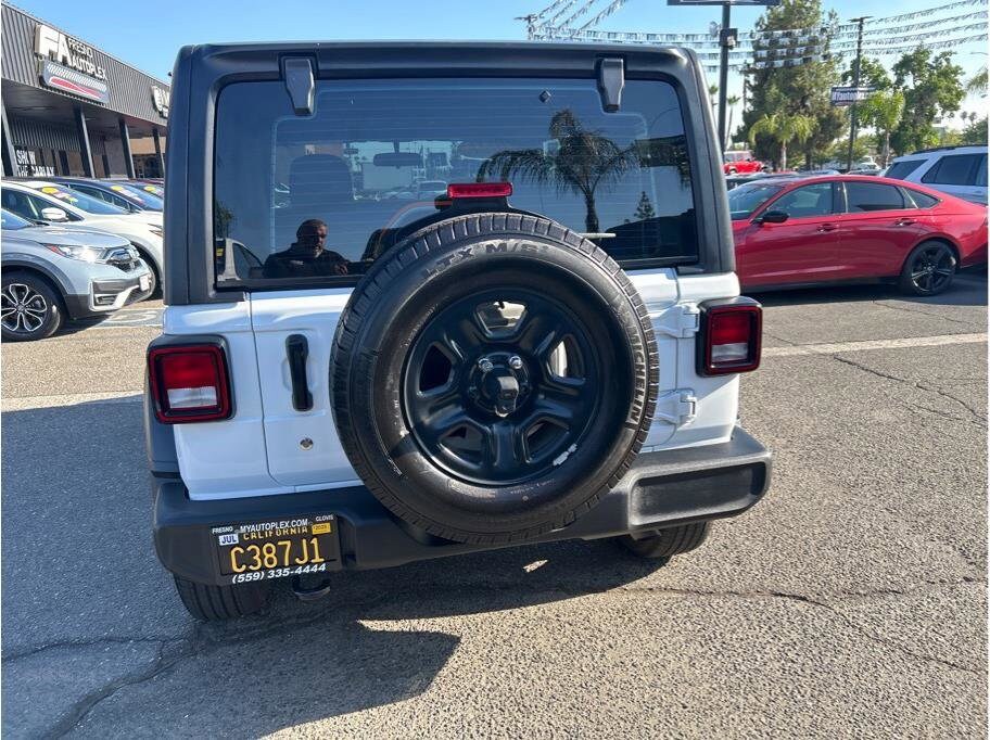 2021 Jeep Wrangler Sport photo 4