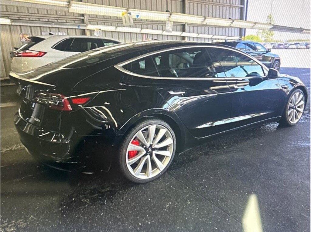 Used 2018 Tesla Model 3 Sedan