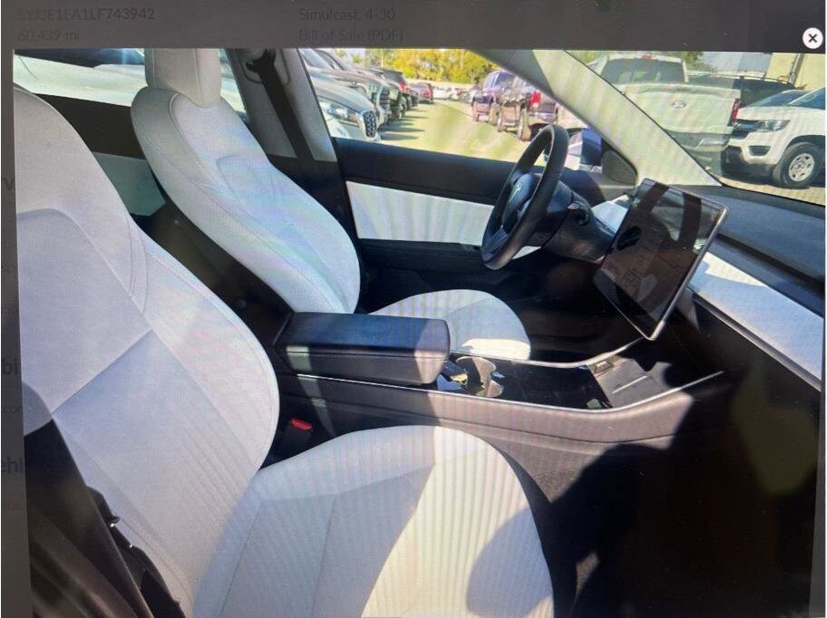 2020 Tesla Model 3 photo 3