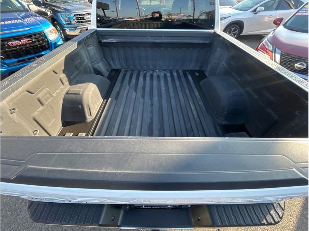 Used 2021 Chevrolet Silverado 1500 LT Truck Crew Cab