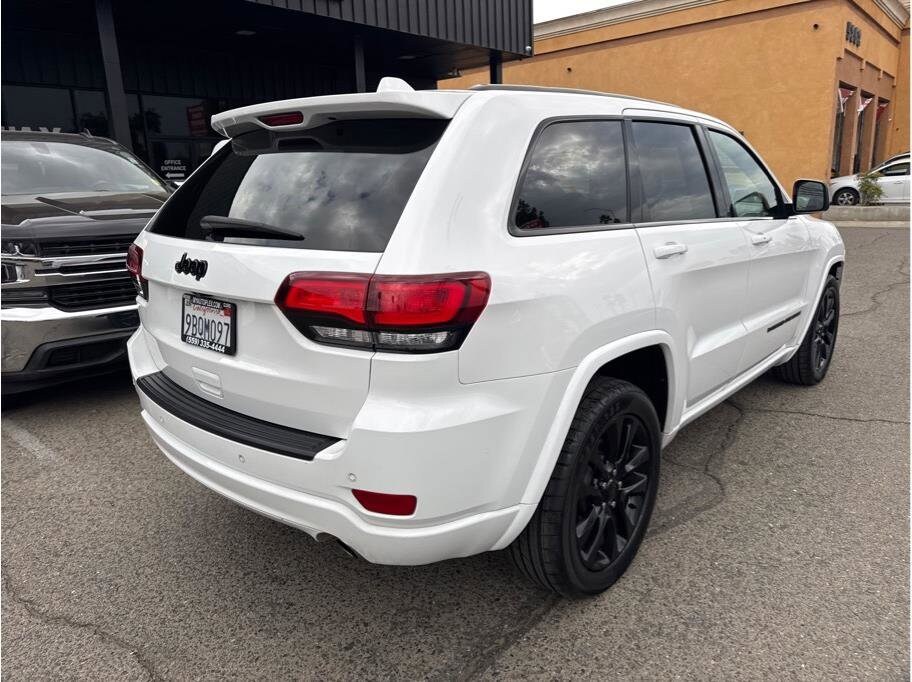 2022 Jeep Cherokee Laredo X SE Altitude photo 4