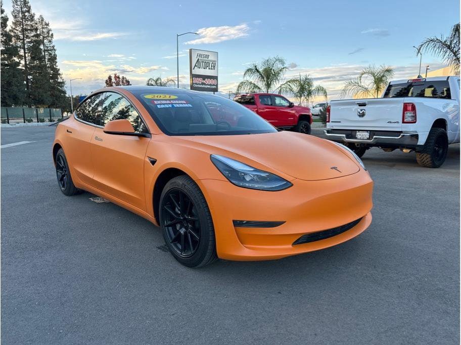 Tesla model 3 2024 vin number 2021