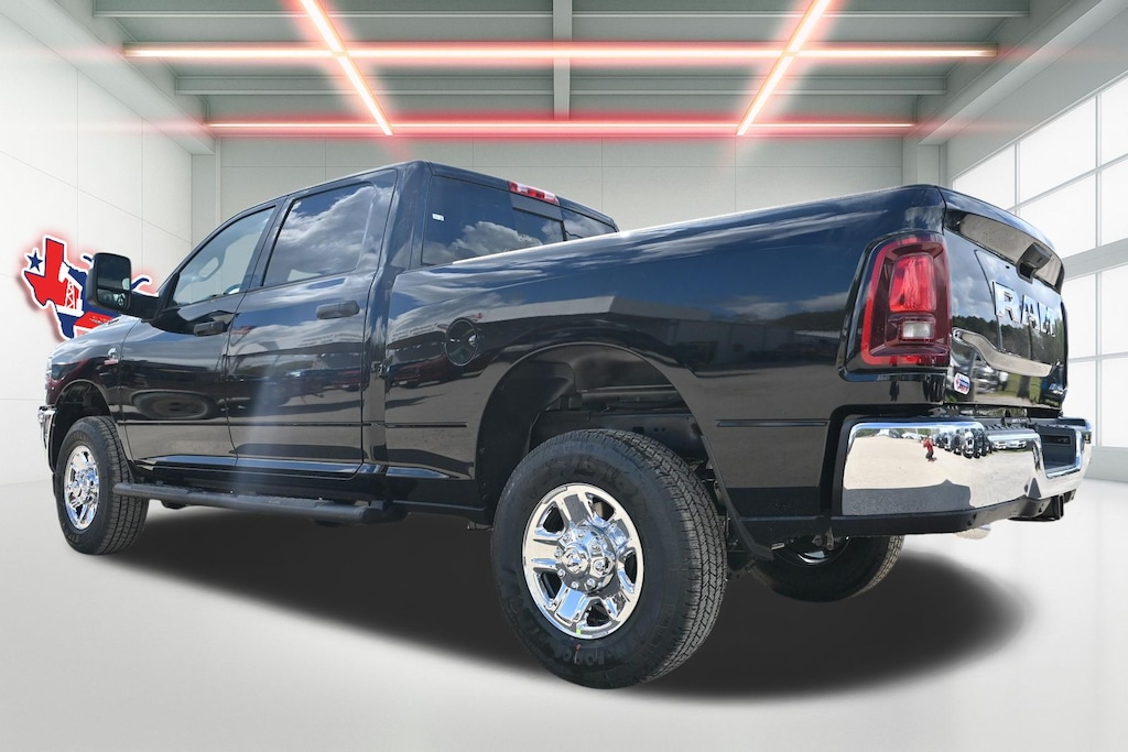 New 2026 Ram 2500 TRADESMAN CREW CAB 4X4 6'4 BOX Pickup