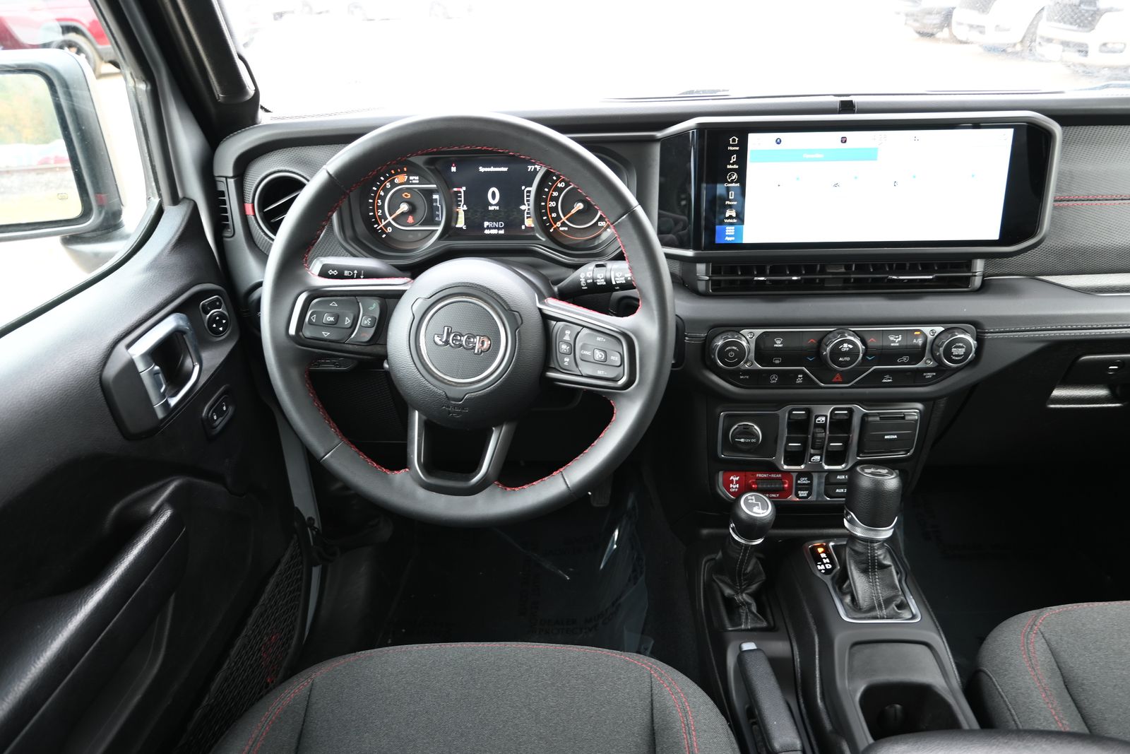 2024 Jeep Wrangler 4-Door Rubicon - Photo 16