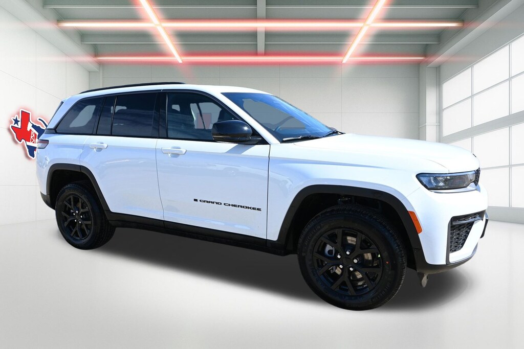 New 2026 Jeep Grand Cherokee LAREDO ALTITUDE 4X4 Sport Utility