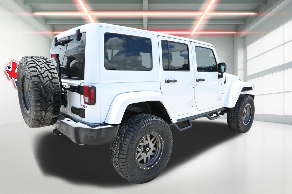 Used 2017 Jeep Wrangler JK Unlimited Rubicon 4x4 SUV