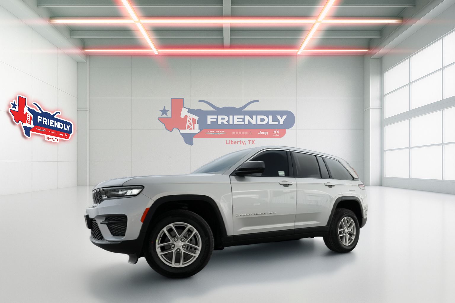 New 2026 Jeep Grand Cherokee LAREDO X 4X4